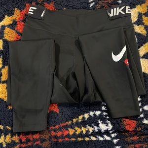 Nike yoga pants